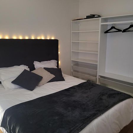 L'Appartement Ideal 4 Voyageurs Boulogne-Billancourt Exterior photo